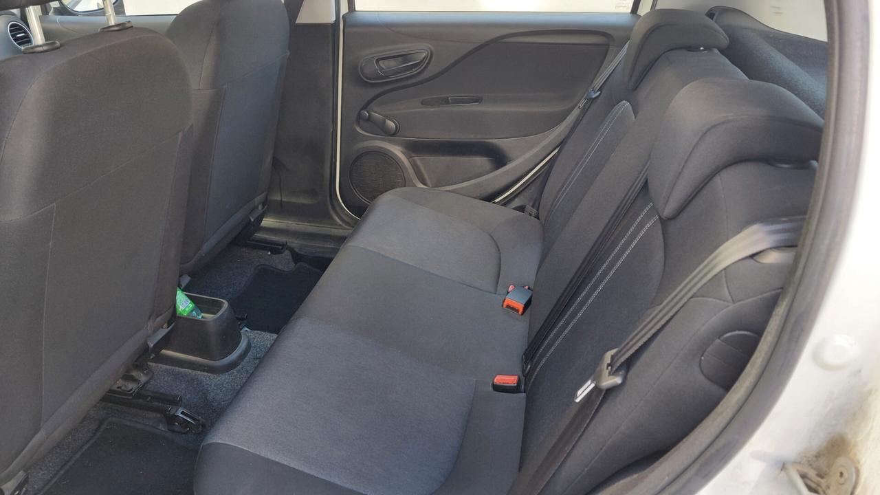 Fiat Punto 1.2 8V 5 porte Lounge