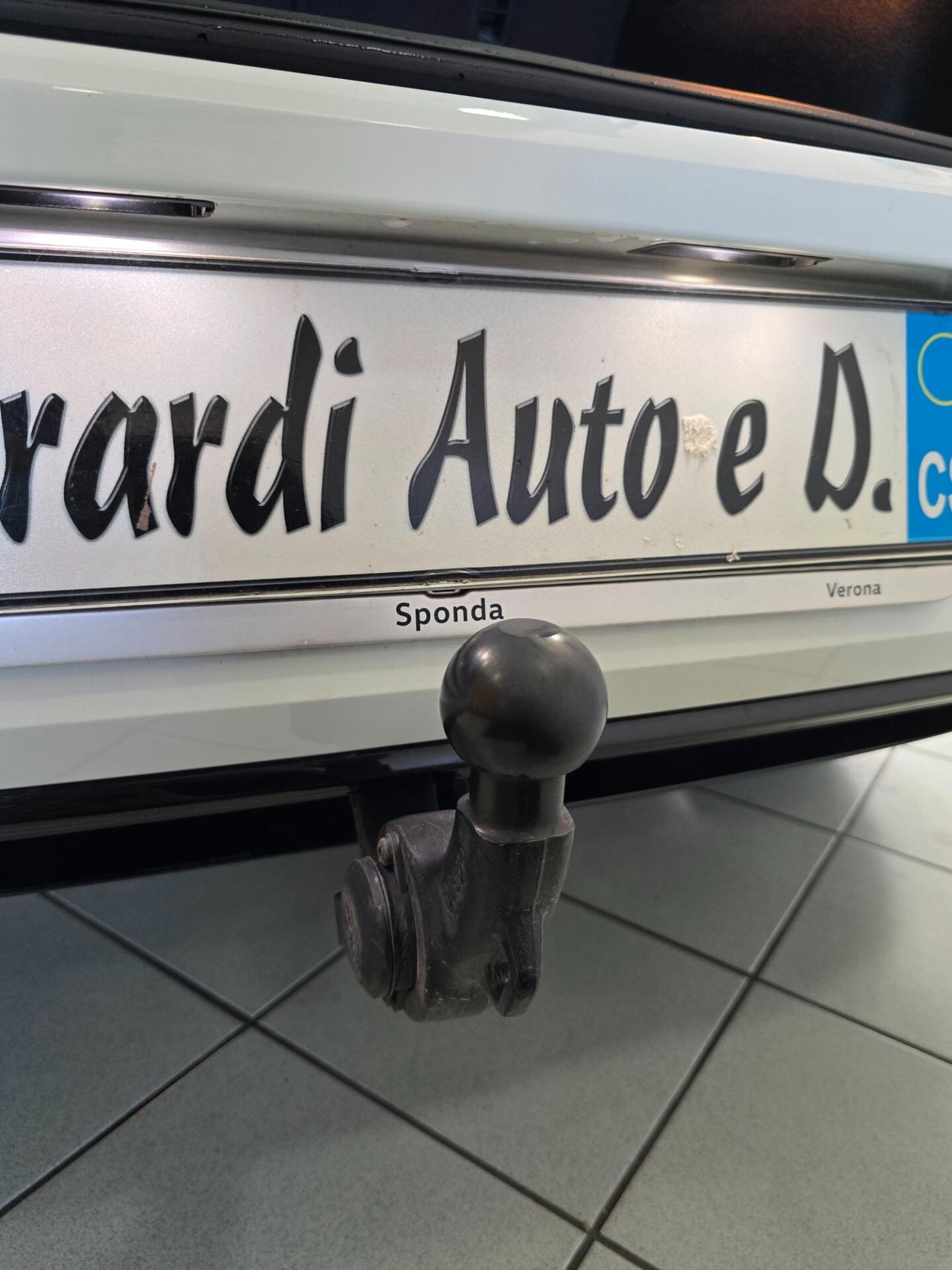 Volkswagen Golf 2.0 TDI R Line