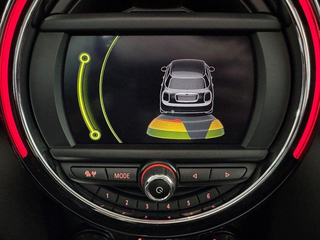 MINI Cooper D 1.5 D Boost 5p Autom Tetto Navi Led Full Opt