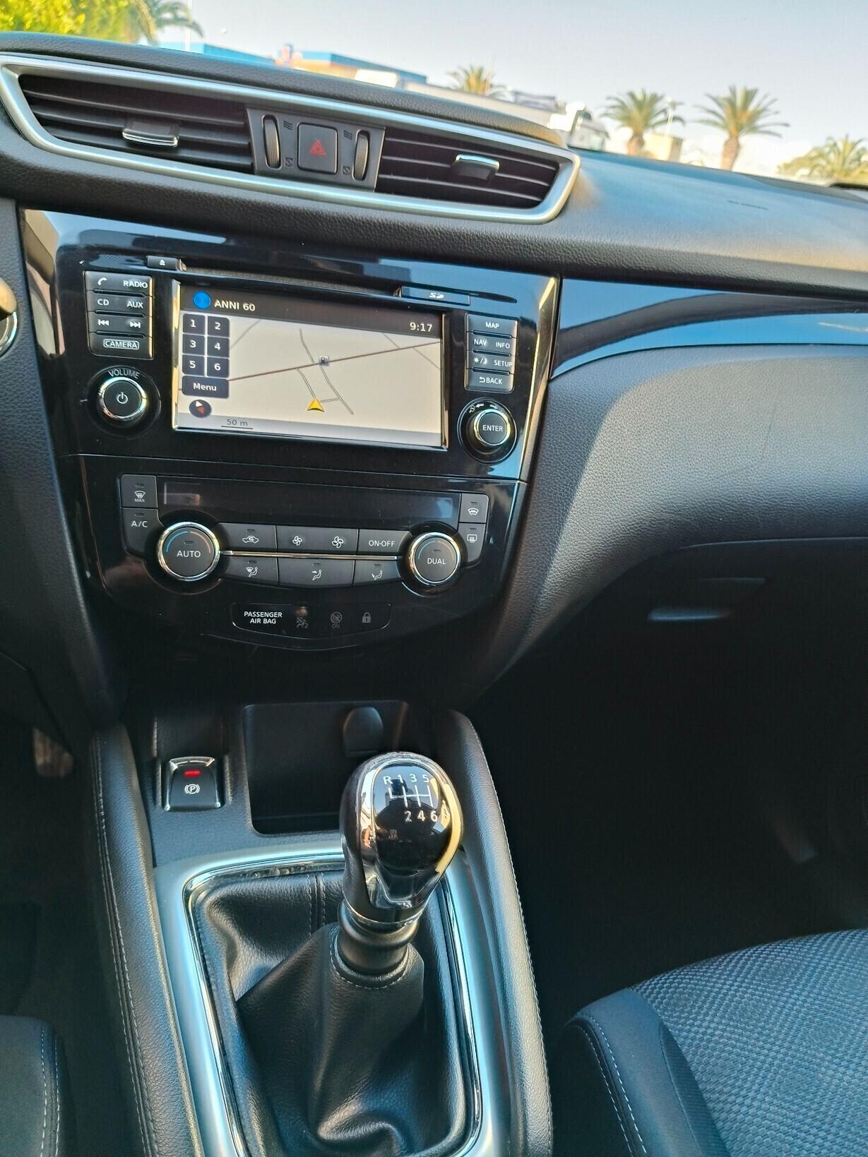 Nissan Qashqai 1.5 Tekna TETTO PANORAMICO