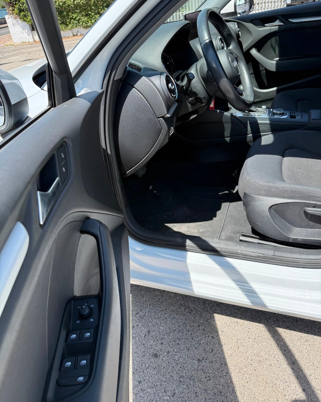 Audi A3 1.6 TDI 116 CV S tronic Business