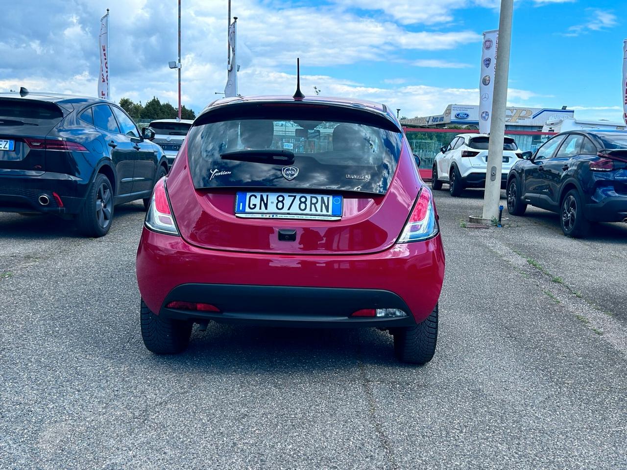 Lancia Ypsilon 1.0 FireFly 5 porte S&S Hybrid Gold Plus
