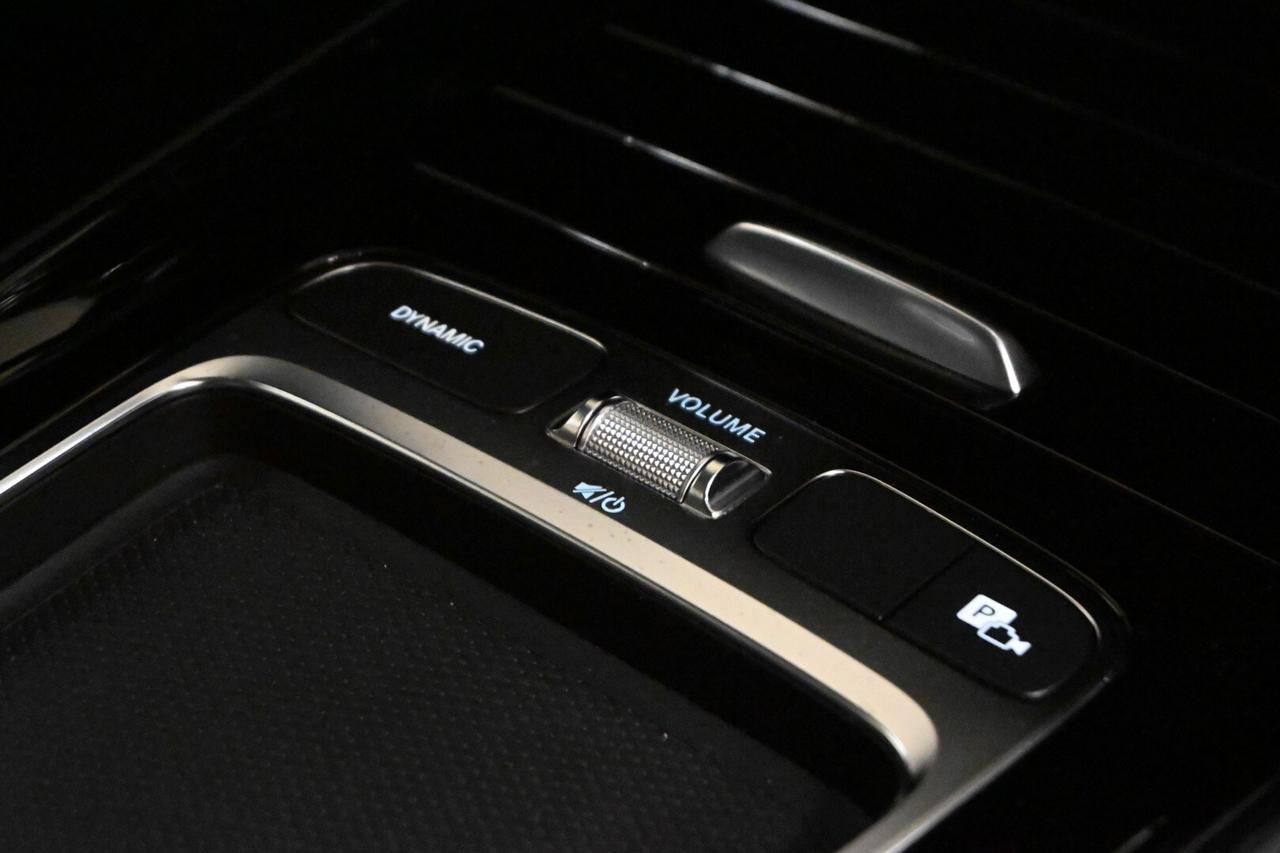 MERCEDES GLB (X247) GLB 180 d Automati...