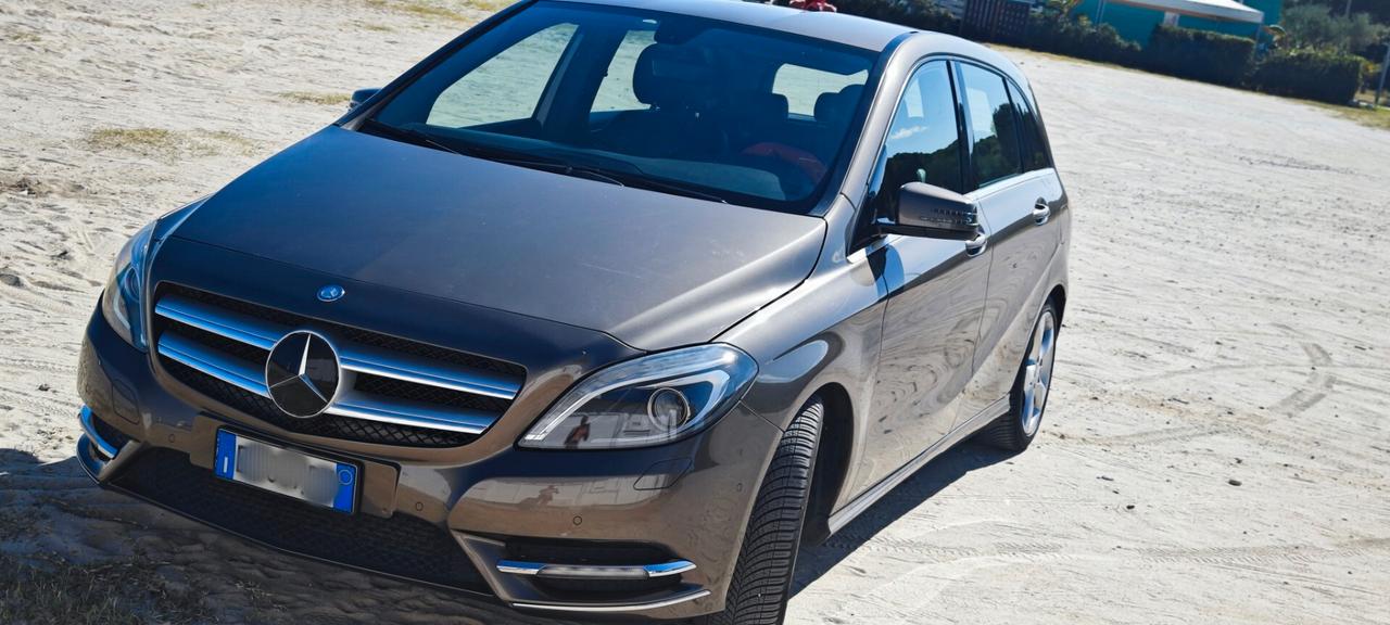 Mercedes-benz B 200 B 200 CDI BlueEFFICIENCY Premium