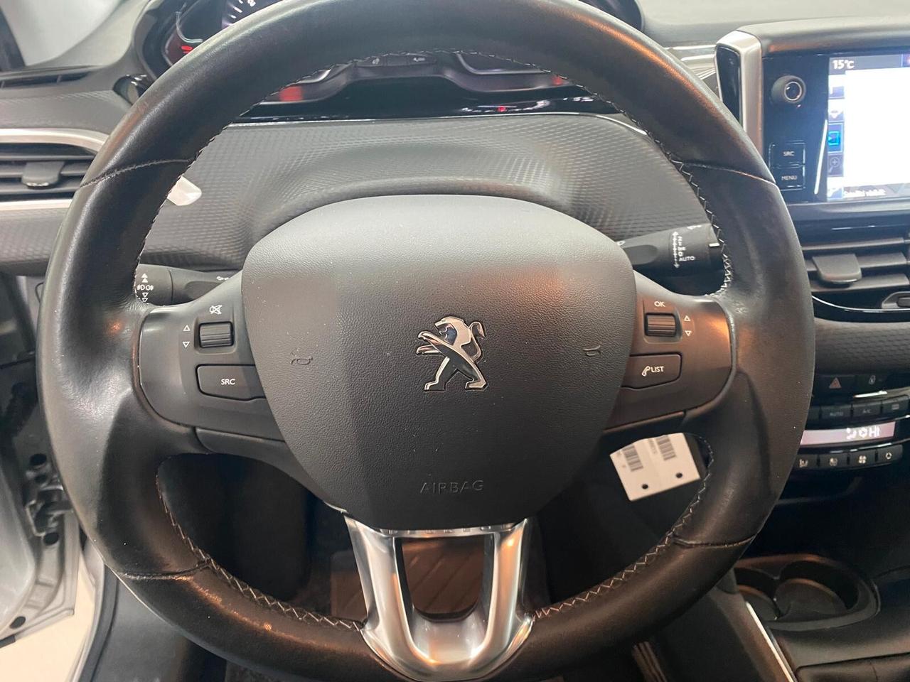 Peugeot 208 BlueHDi 100 5 porte Allure