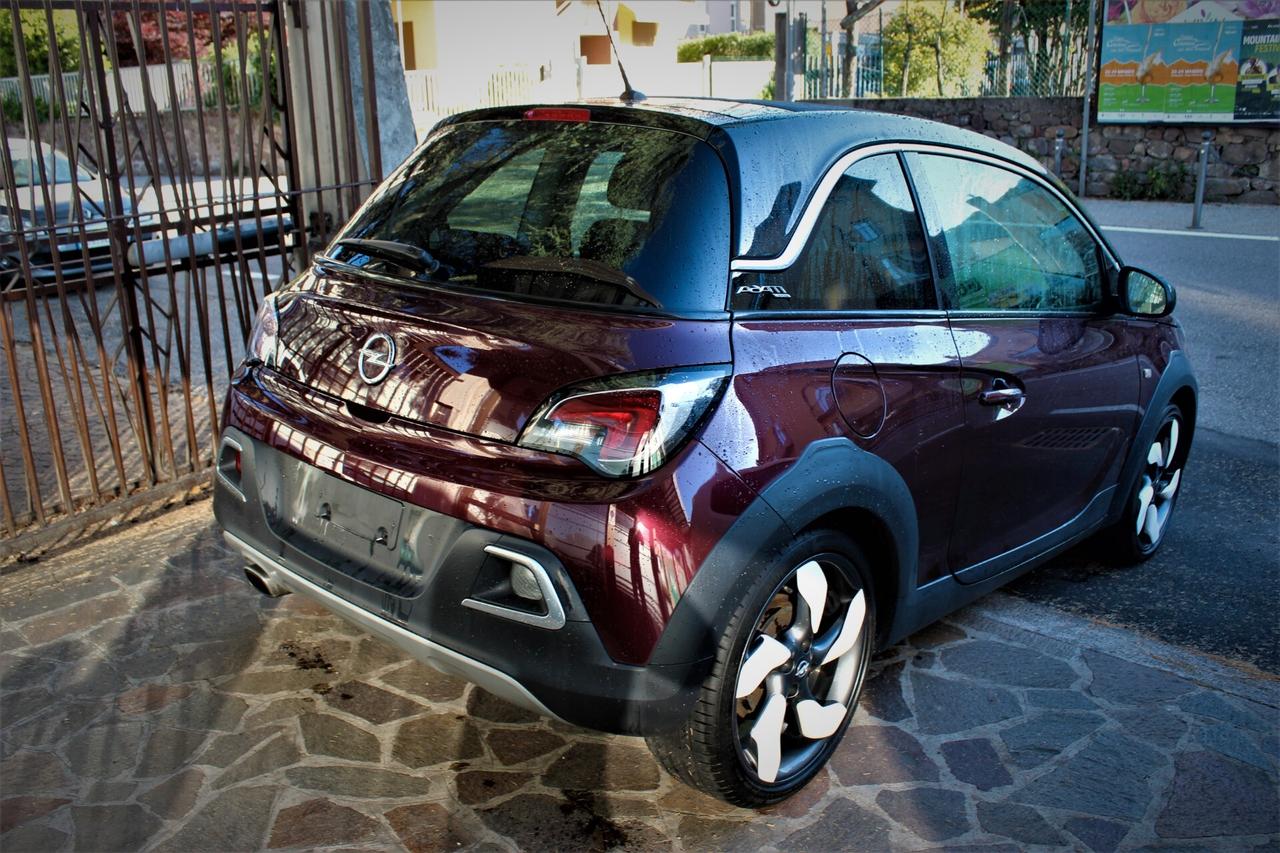 Opel Adam Rocks 1.4 100 CV Air Cabrio
