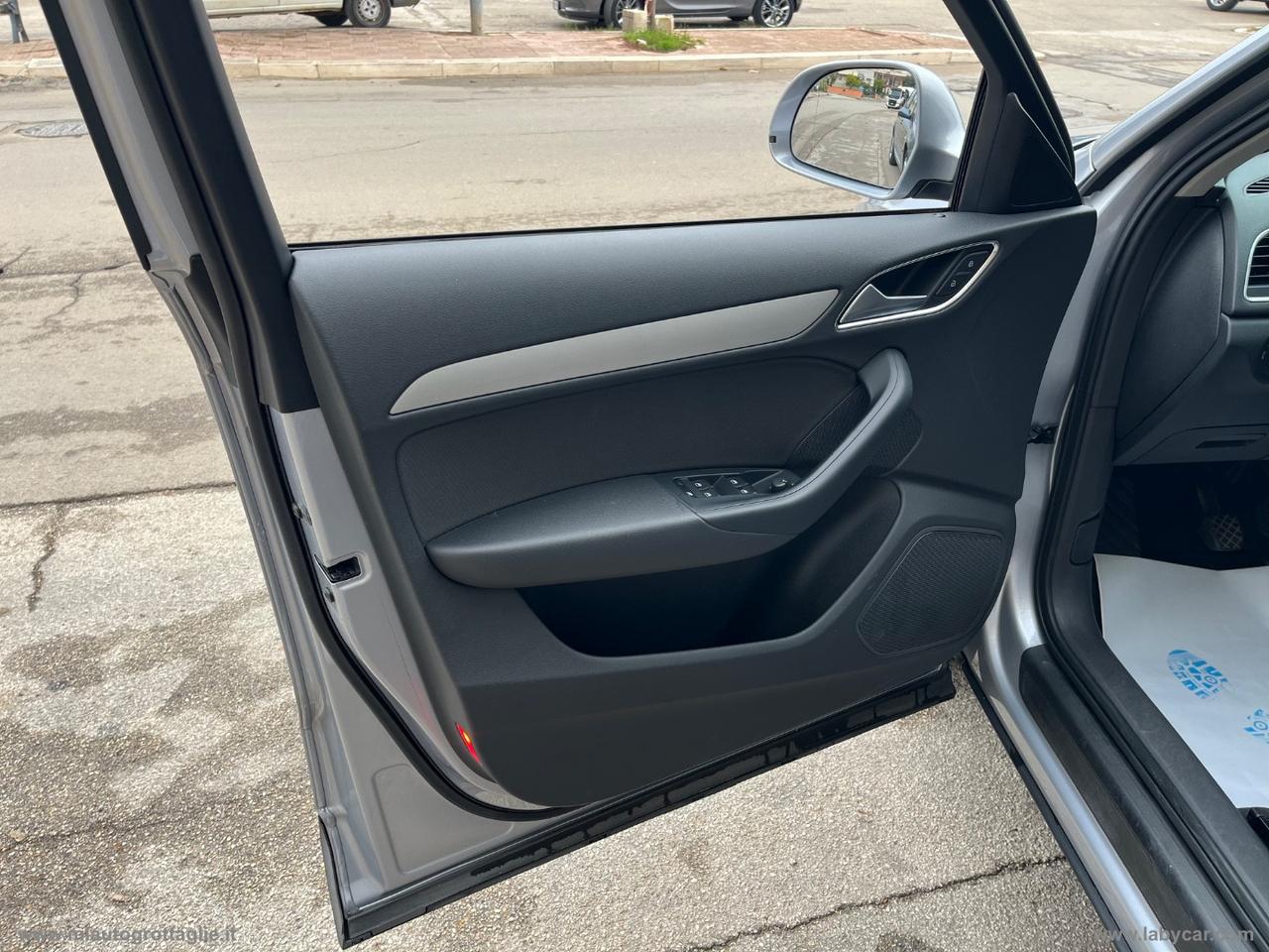 AUDI Q3 2.0 TDI quattro Advanced Plus