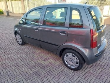 Fiat Idea 1.4 16V Emotion