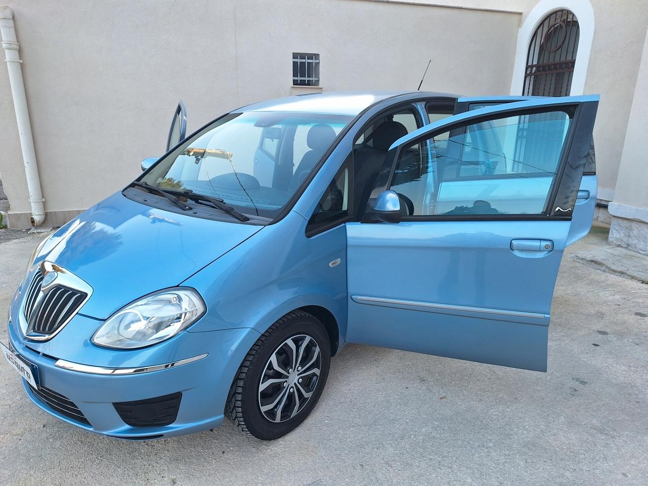 Lancia MUSA 1.4 BENZINA "PERFETTA" 2011