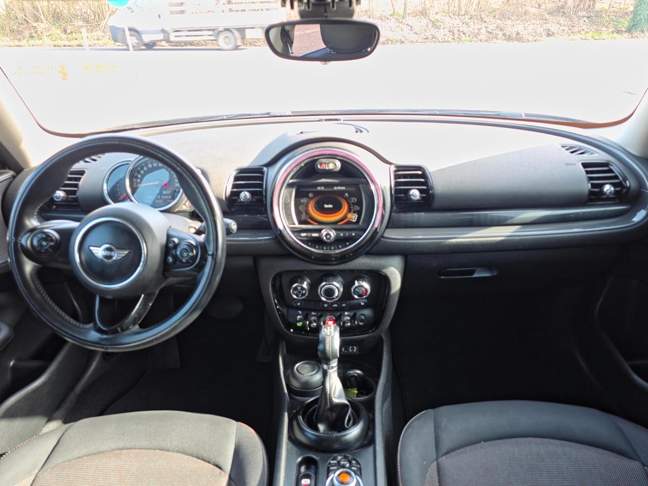 Mini Cooper Clubman 1.5 Hype 2017-E6 Automatico NEO