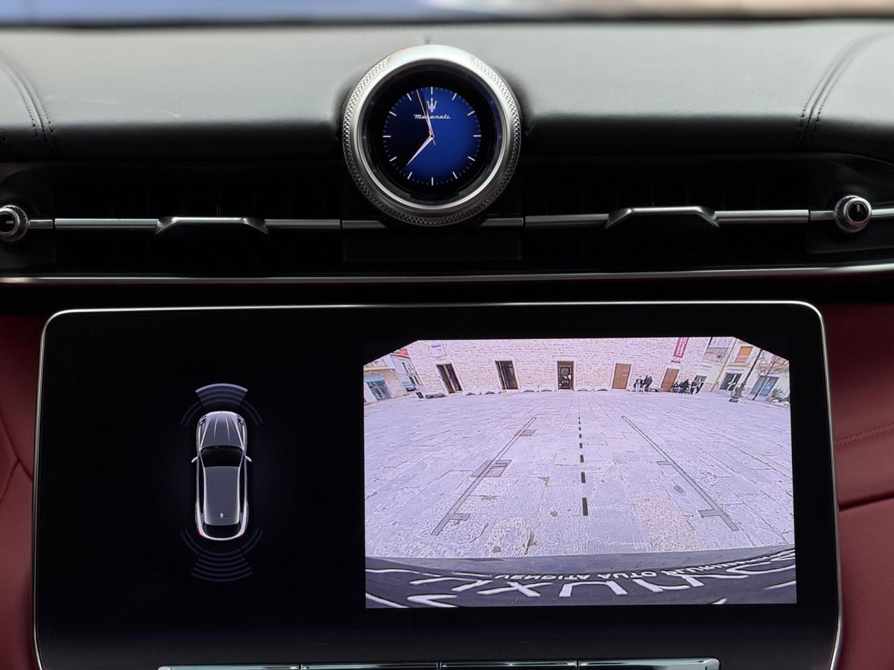 Maserati Grecale 2.0 MHEV 330 CV AWD MODENA TETTO LED