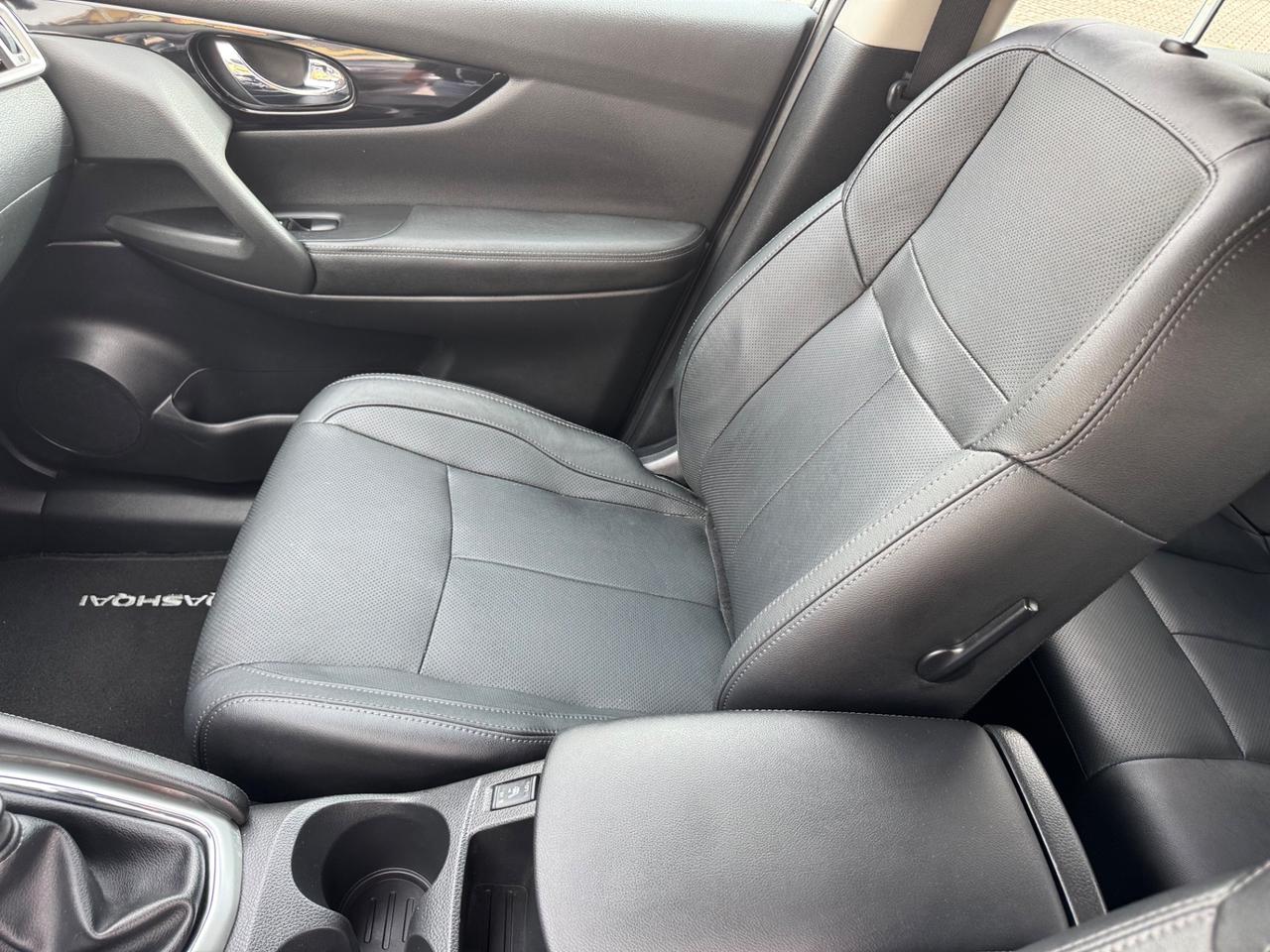 Nissan Qashqai 1.5 dCi Tekna neopatentati Euro 6 b