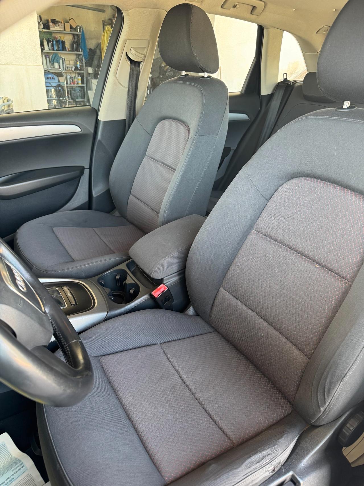 Audi Q5 2.0 TDI 143 CV quattro