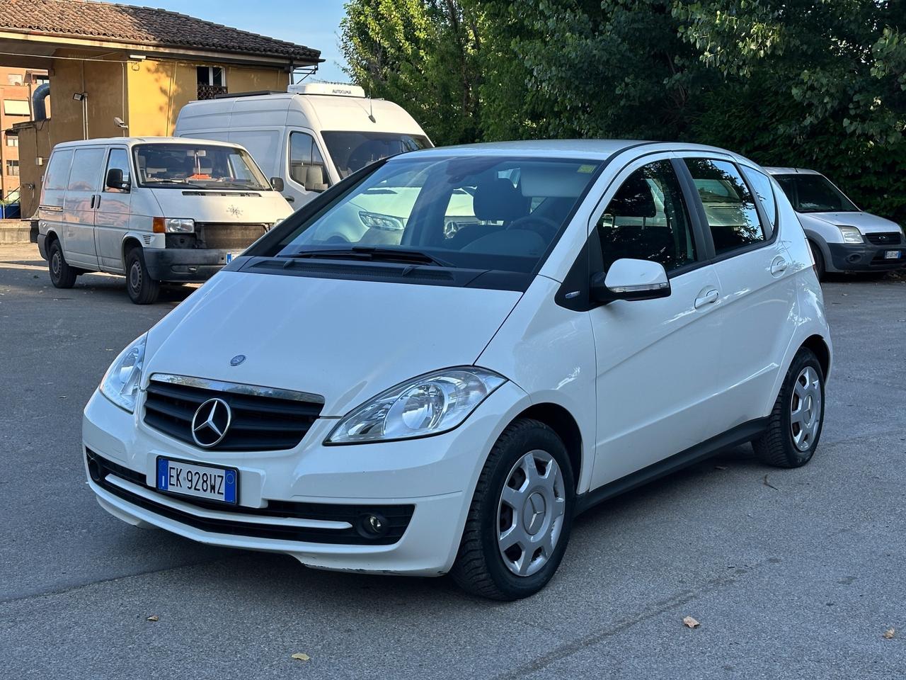 Mercedes-benz A 160 BlueEFFICIENCY Gpl scade 2032