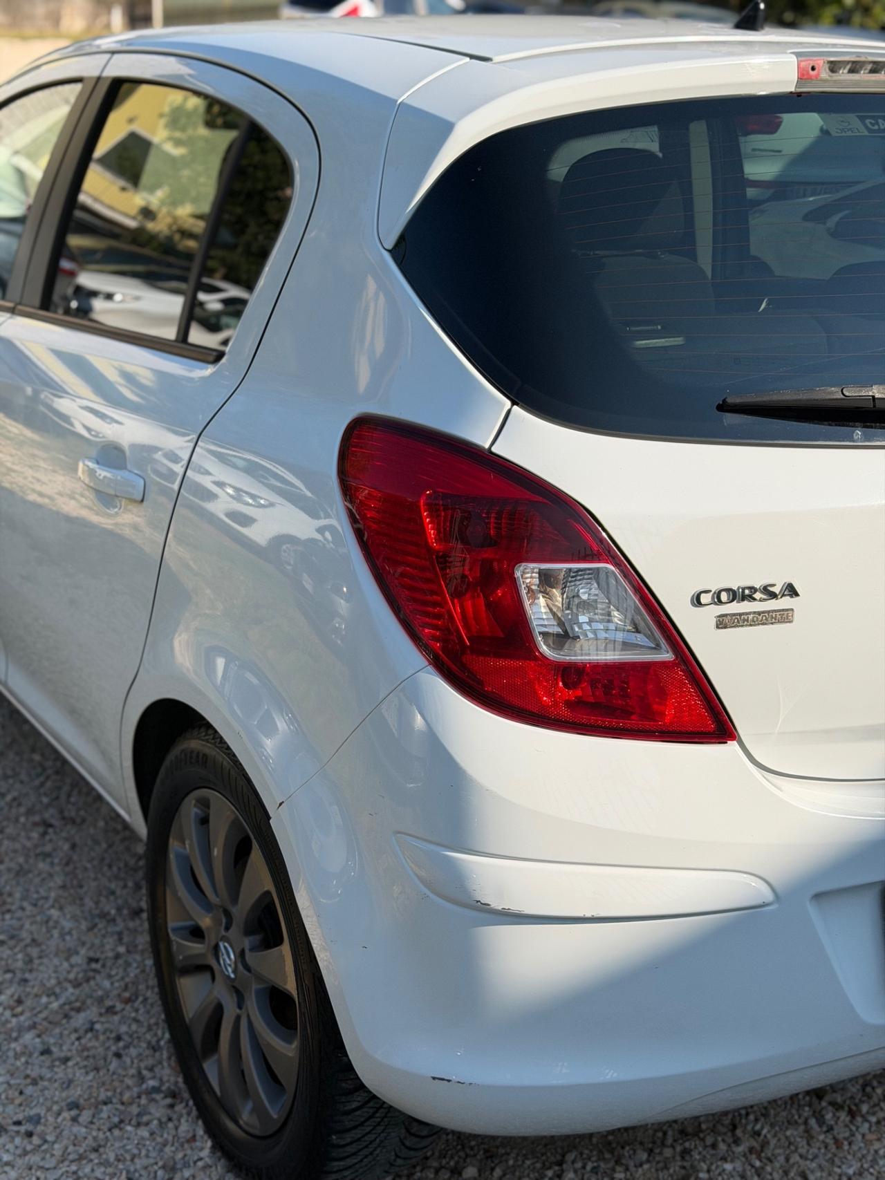Opel CORSA 1.2 5P COSMO KMCERT NEOPAT UNICOPR