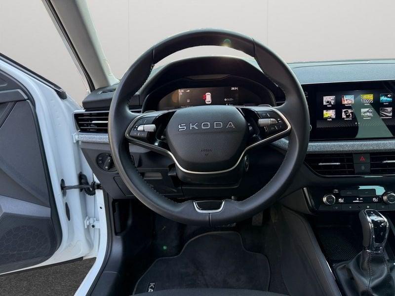 Škoda Kamiq Black Dots 1,0 TSI 85 kW (115 CV) 7 marce - DSG