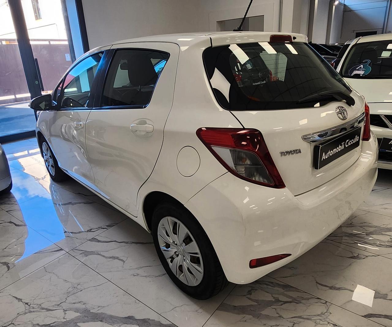 Toyota Yaris 1.4 D-4D 5 porte Lounge