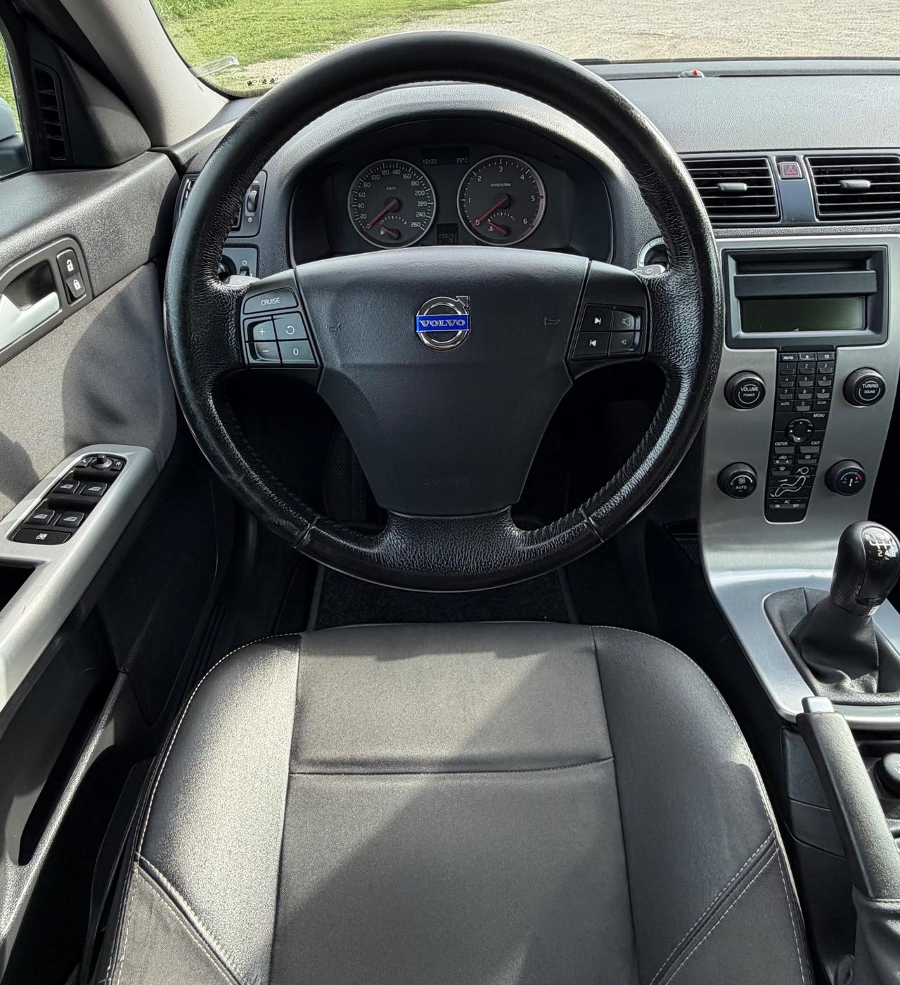 VOLVO V50 2.0 DIESEL SUMMUM NEOPATENTATi