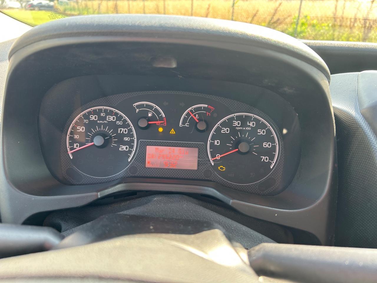 Fiat Qubo 1.4 8V 77 CV Active Natural Power