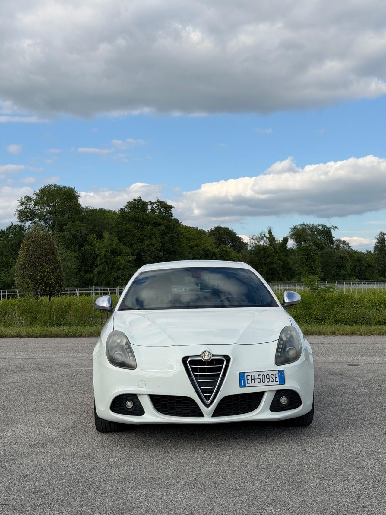 Alfa Romeo Giulietta 1.4 Turbo MultiAir TCT Distinctive
