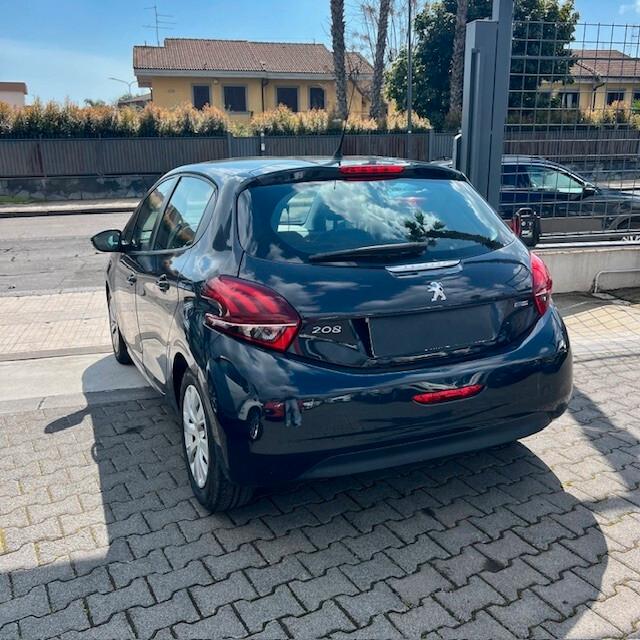 Peugeot 208 PureTech 82 5 porte Allure