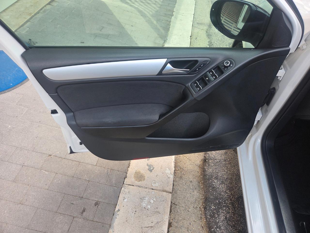 VW GOLF 6 1.6 TDI 105 CV HIGHLINE KM CERTIFICATI