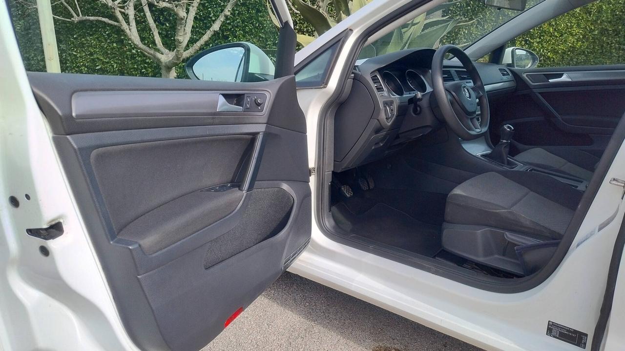 Volkswagen Golf 1.6 TDI 90 CV 5p. Trendline BlueMotion Technology