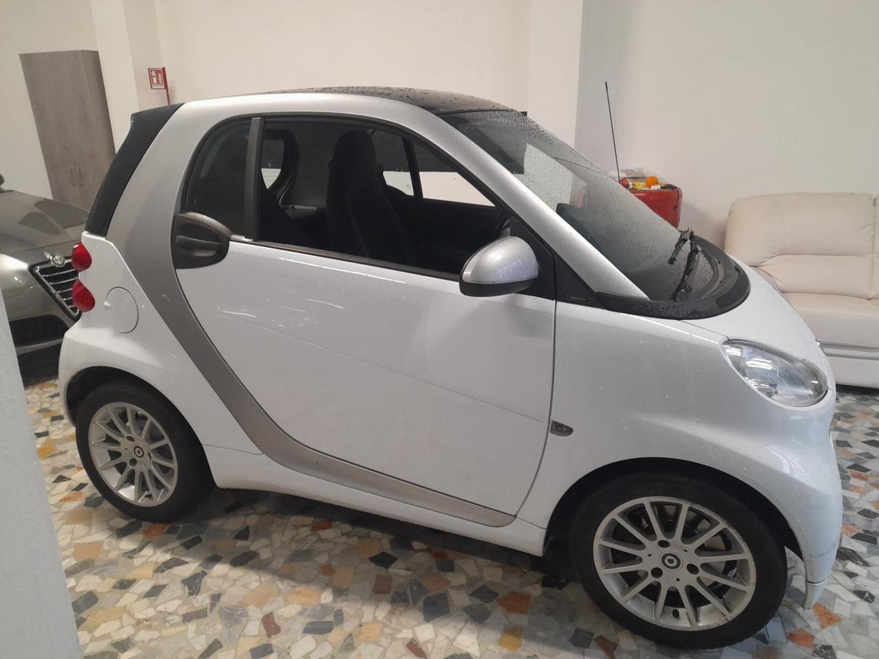 Smart ForTwo 1000 52 kW coupé passion