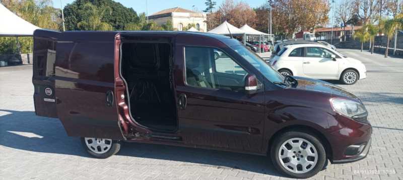 Fiat doblo 1.6 mjet navigazione 3 posti MT (105 cv)