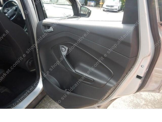 Ford Kuga 1.5 TDCi 120cv Aut. *FULL OPT* comeNUOVA