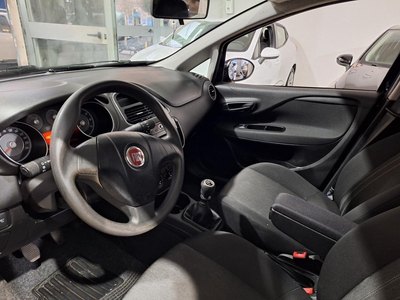 Fiat Punto 1.4 Natural Power 77cv Lounge 2016