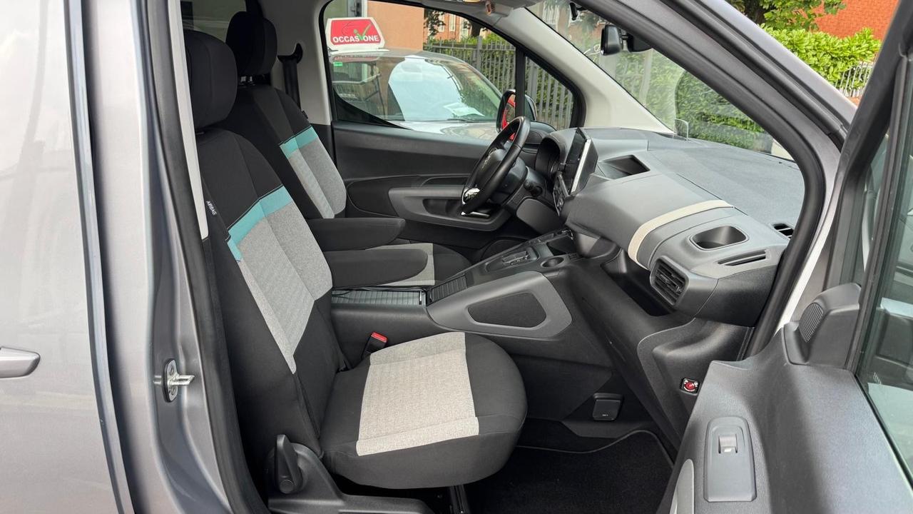 Citroen Berlingo e-Berlingo motore elettrico 136 CV M Shine