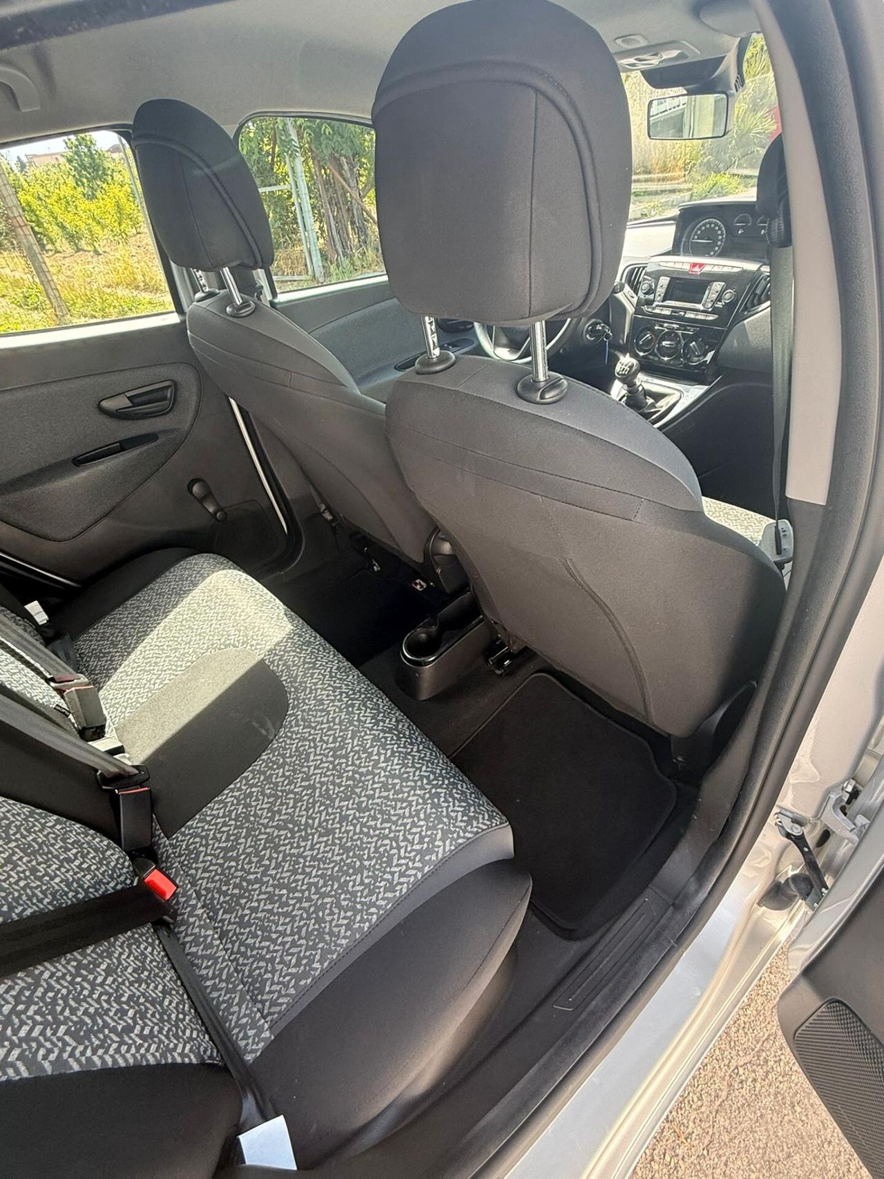 Lancia Ypsilon 1.0 FireFly 5 porte S&S Hybrid Ecochic Gold