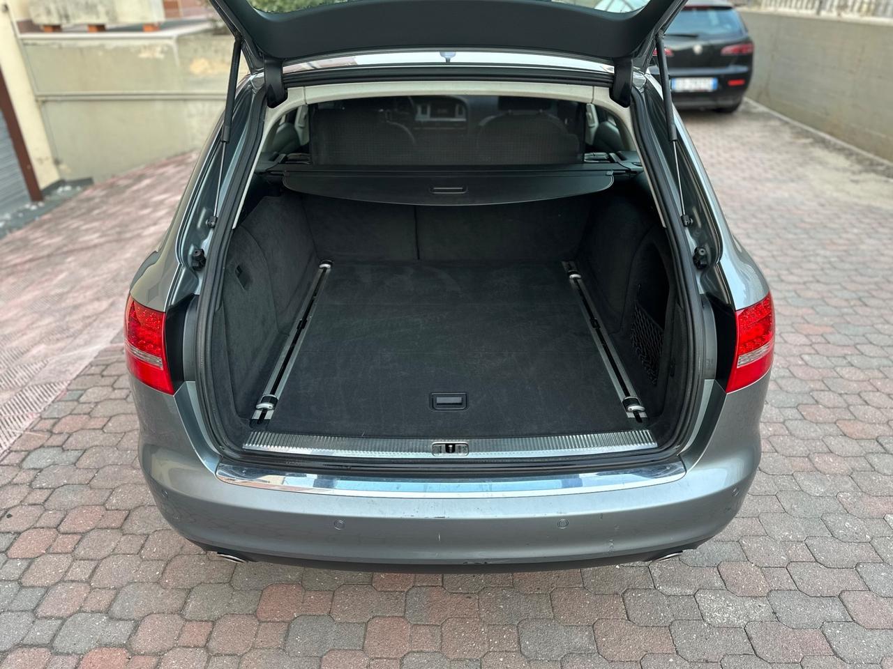 Audi A6 Avant 3.0 V6 TDI 240 CV quattro tiptronic