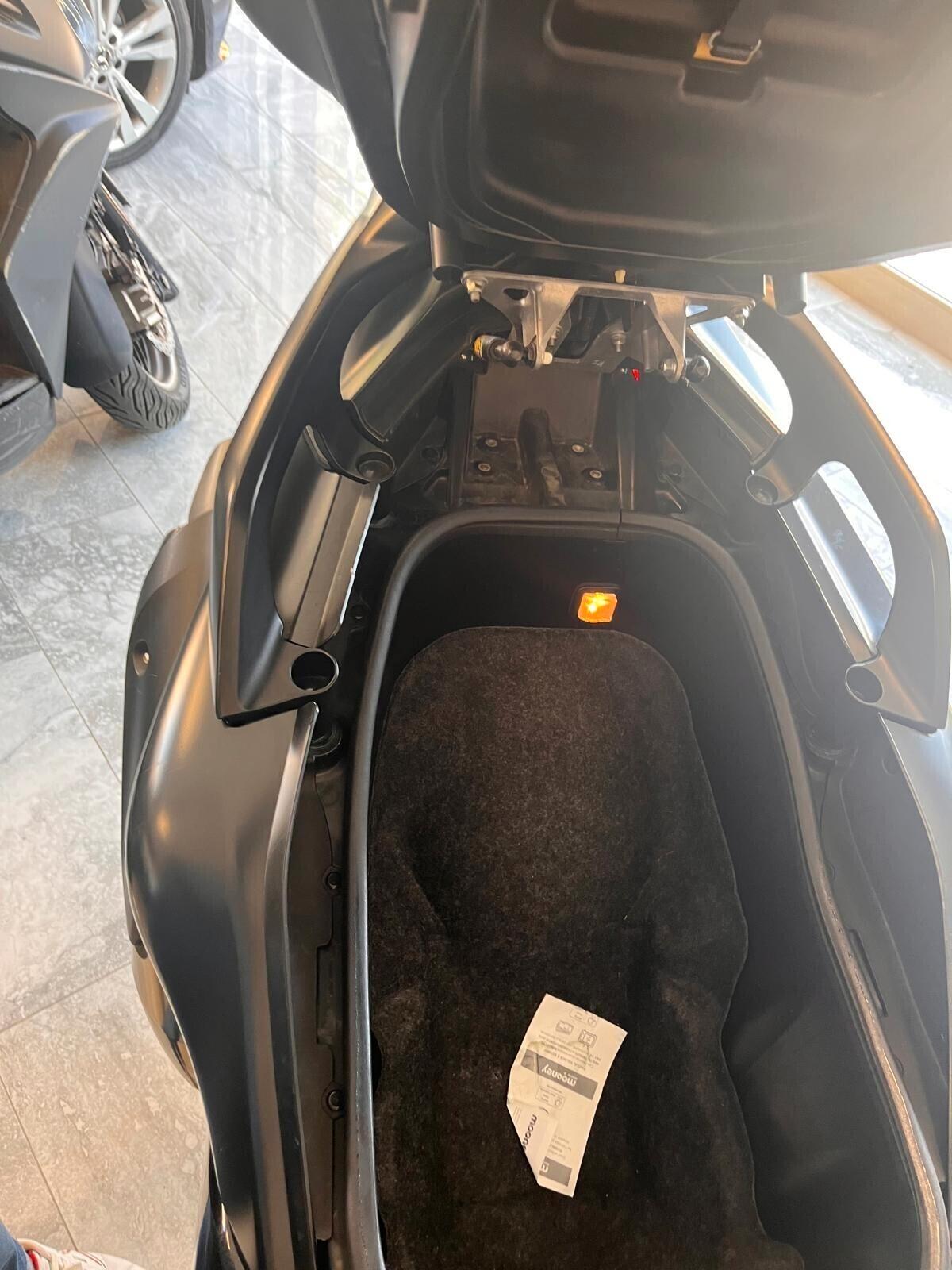 Yamaha T Max 530 TMAX DX abs- 2019