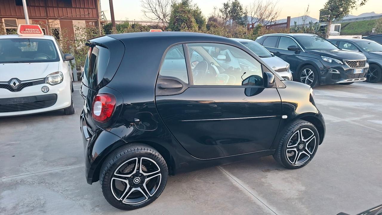 Smart ForTwo 70 1.0 Benzina 2016