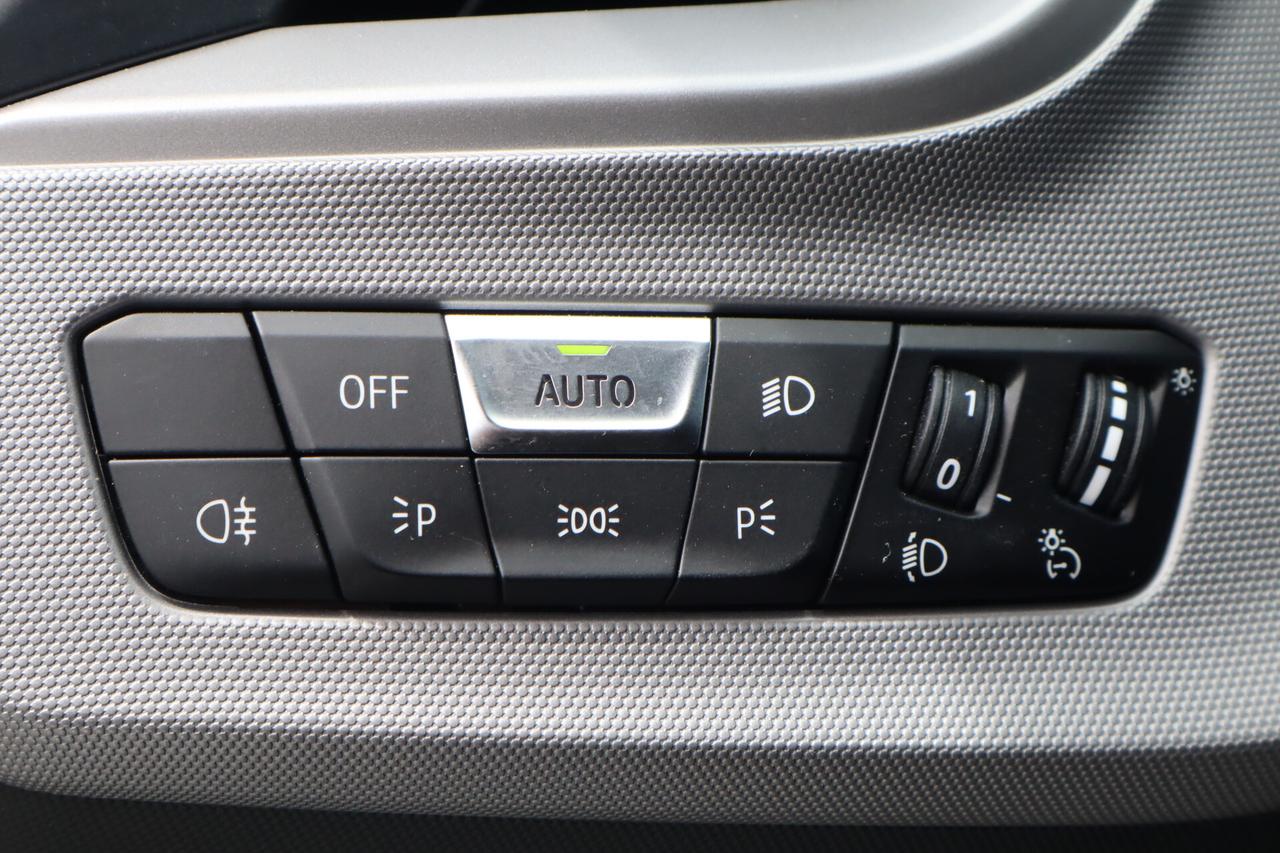 Bmw 118 150CV VIRTUAL LED NAVI SENSORI DAB