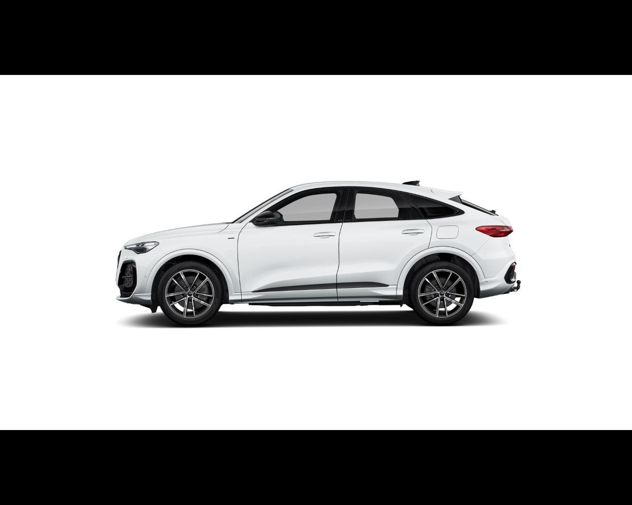 AUDI Audi Q5 Sportback S line edition e-hybrid quattro 220 kW S tronic