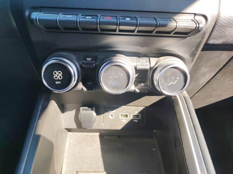 Renault Clio V 2019 1.6 E-Tech hybrid Intens 140cv auto my21