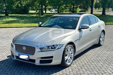 JAGUAR XE 2.0 D Turbo 180 CV AWD aut. Pure