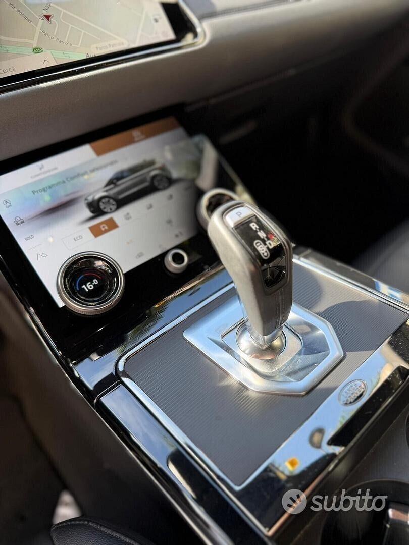 RANGE ROVER EVOQUE 163 CV MILD-HYBRID R-DYNAMIC