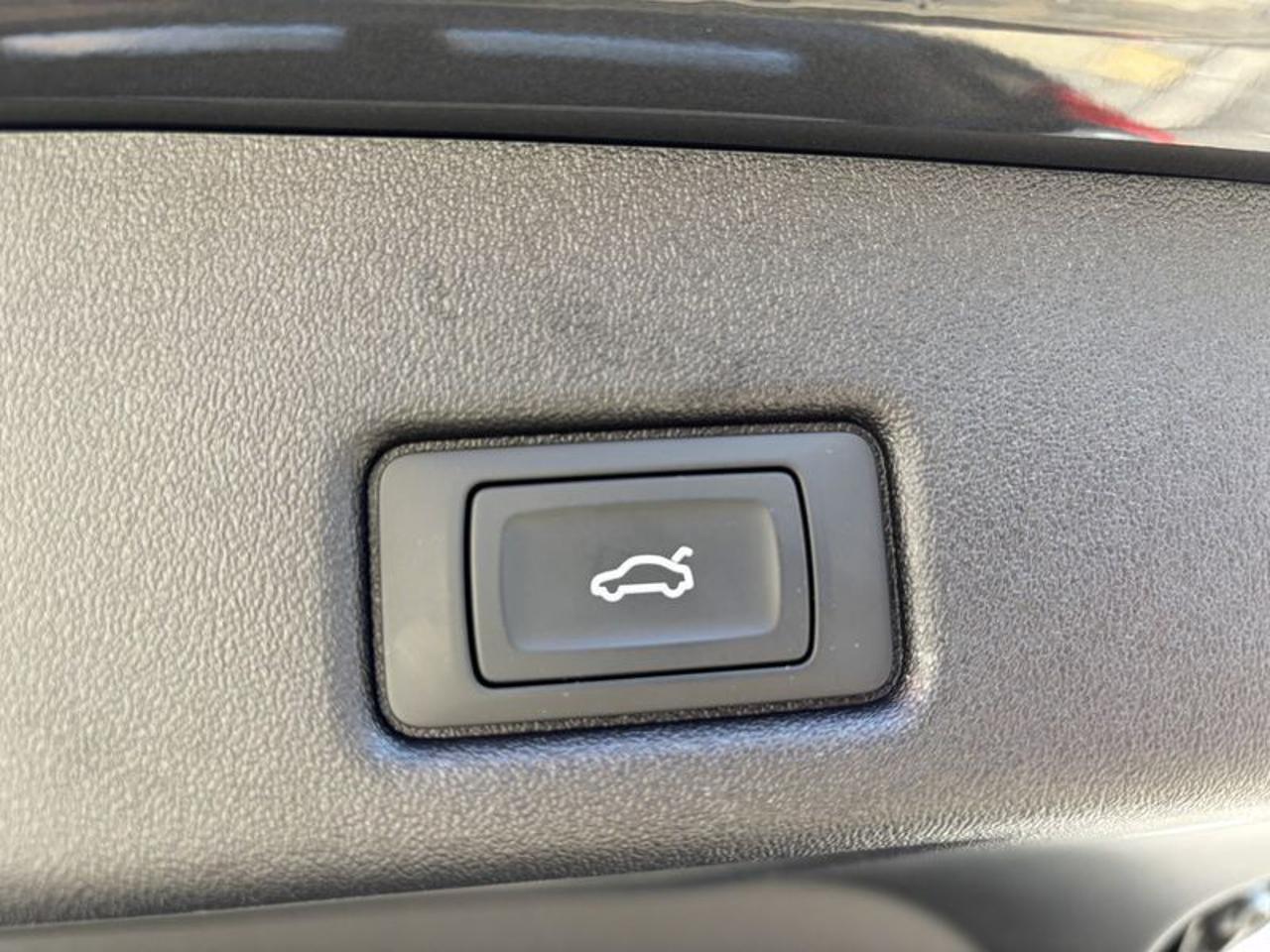 Audi Q5 SPB TDI 150 kW mHEV+ S tronic quattro S line editi