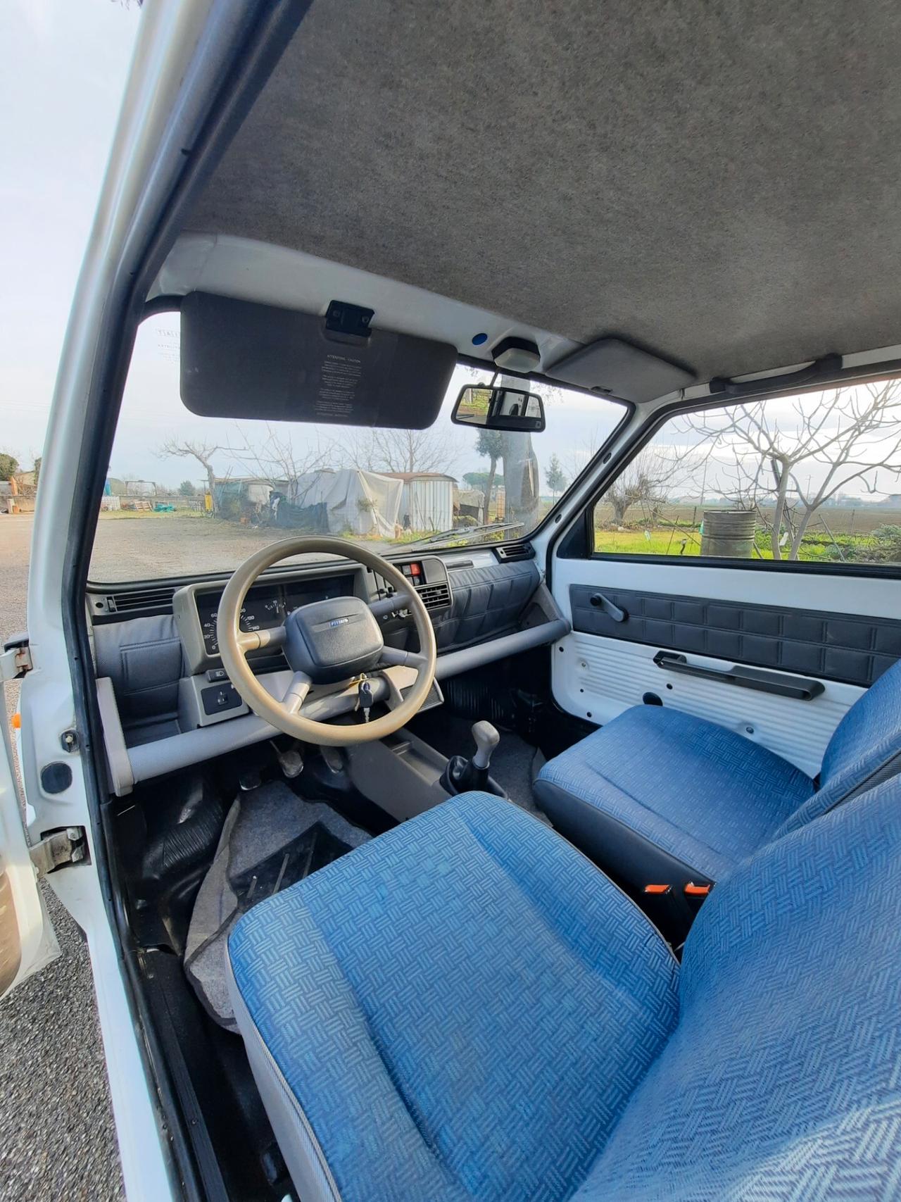 Fiat Panda 900 i.e. cat Young