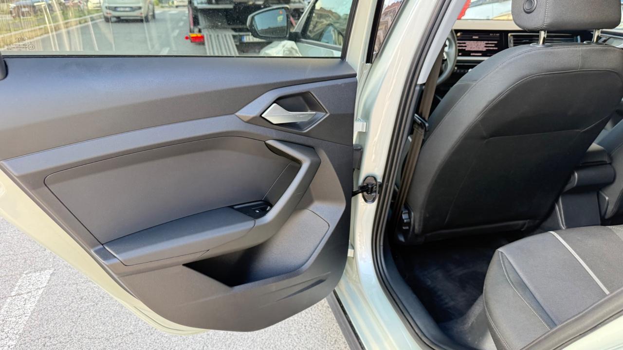 Audi A1 allstreet 30 TFSI S tronic Business LED NAVI PDC CLIMA AUTOMATICO CERCHI 17