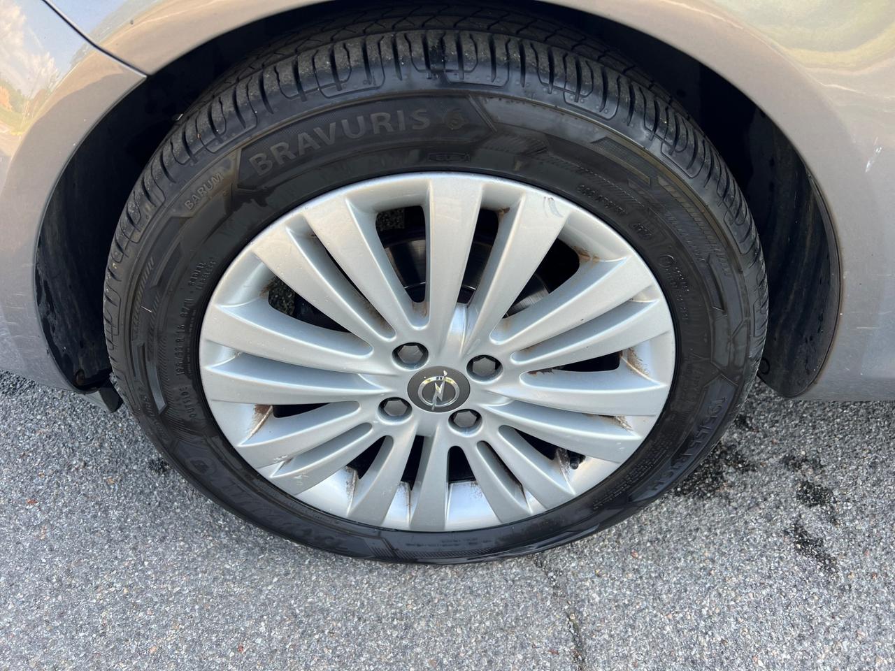 Opel Corsa 1.2 85CV 5 porte GPL-TECH Ecotec