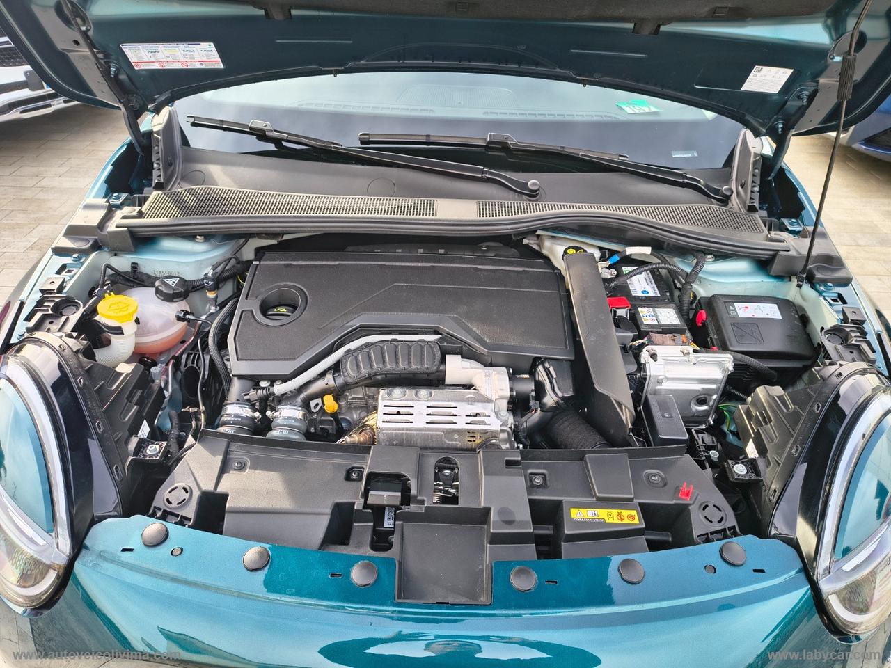 FIAT 600 Hybrid MHEV La Prima