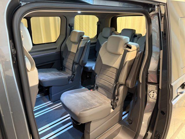 VOLKSWAGEN Multivan 1.5 PHEV DSG 4Motion Style 7P 19"Matrix Pano