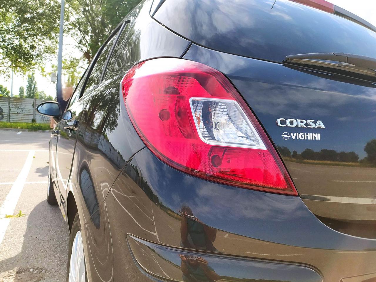 Opel Corsa Cosmo 1.2 #11303