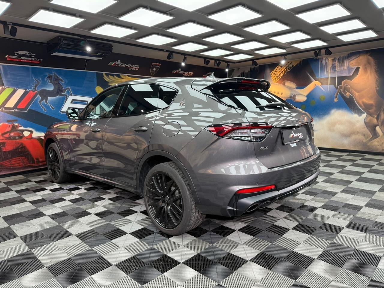 Maserati Levante V6 430 CV S AWD Granlusso (218)