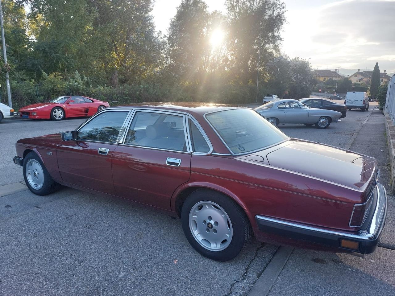 Jaguar XJ Sovereign 5.3 cat